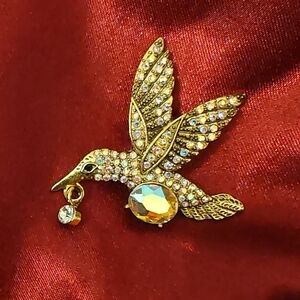 Beautiful Gold Tone AB Glass Hummingbird Brooch